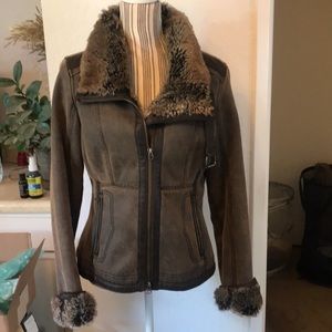 Super cute 🥰 Armani Jeans jacket